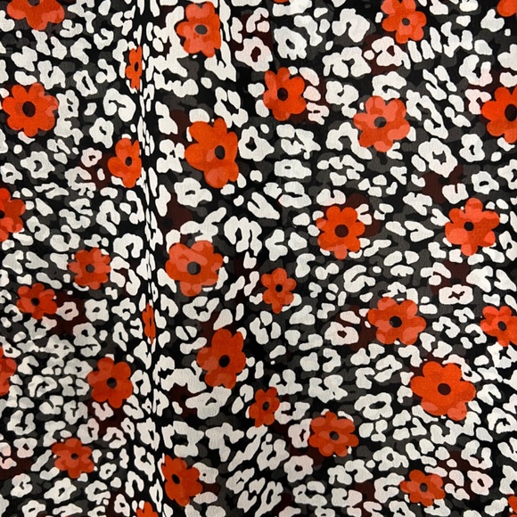 Banana Republic Poppy Flowers Floral Print Sleeveless Blouse Flowy Lightweight - Picture 10 of 11